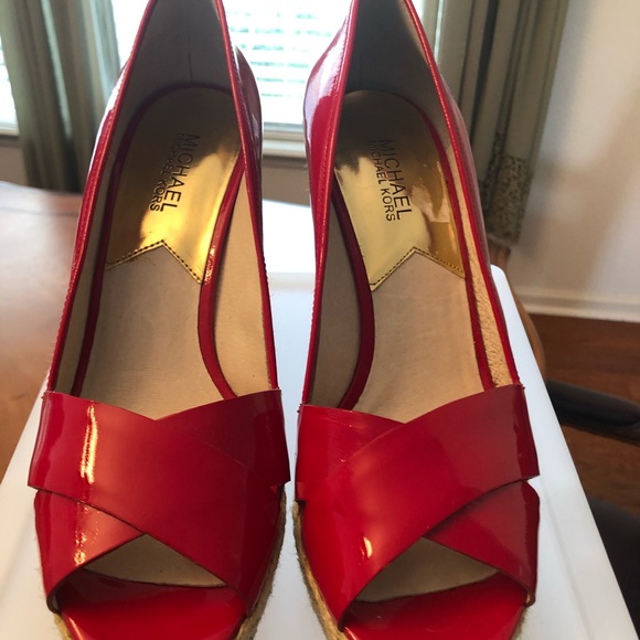 Sandals - Picture 4 of 7